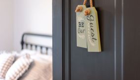 B&B