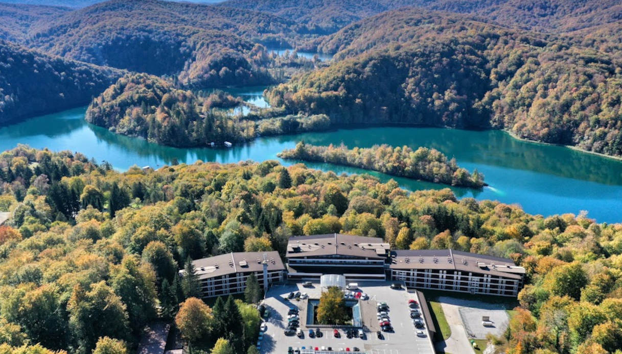 Hotel Jezero
